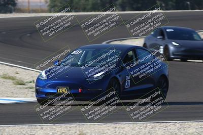 media/Nov-08-2025-Speed Ventures (Sat) [[1c7a6332f5]]/TC B/Session 1 (Turn 3)/